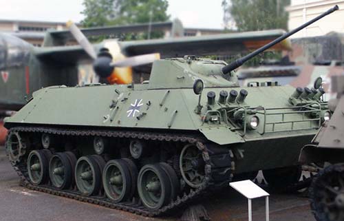  HS-30 Spz.12-3